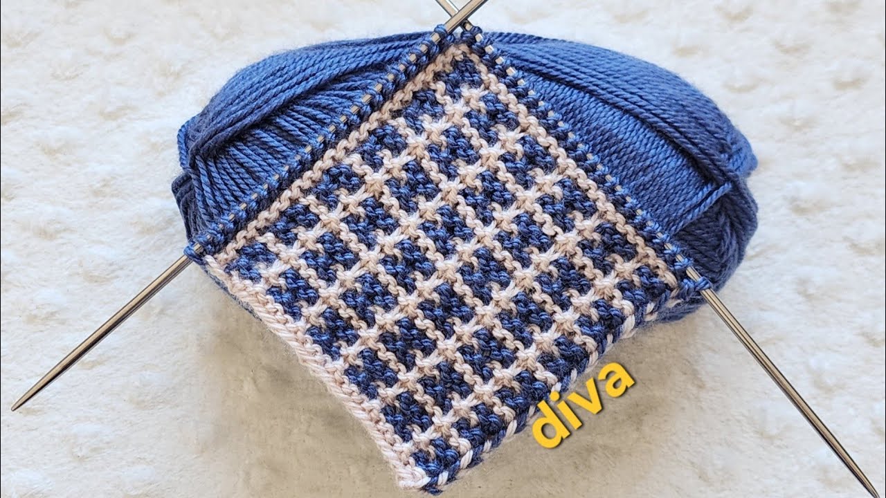 Очень простые бесшовные пинетки из двух спиц