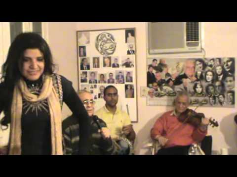 صالون الموسيقى العربية ياللى سامعنى غناء الفنان محمد عز