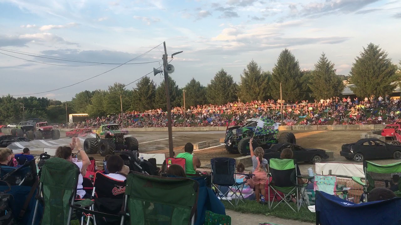 [GTM] Renegade Monster Truck Tour - Opening Parade