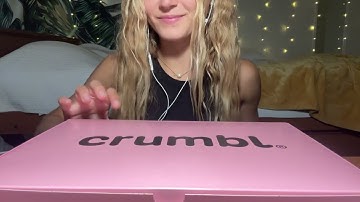ASMR crumbl cookie box tapping and tracing