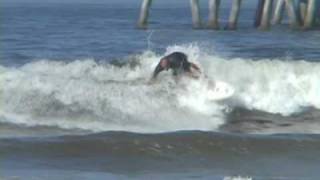 Nakisurf Movie File:007 - Kelly Slater's small wave tactics