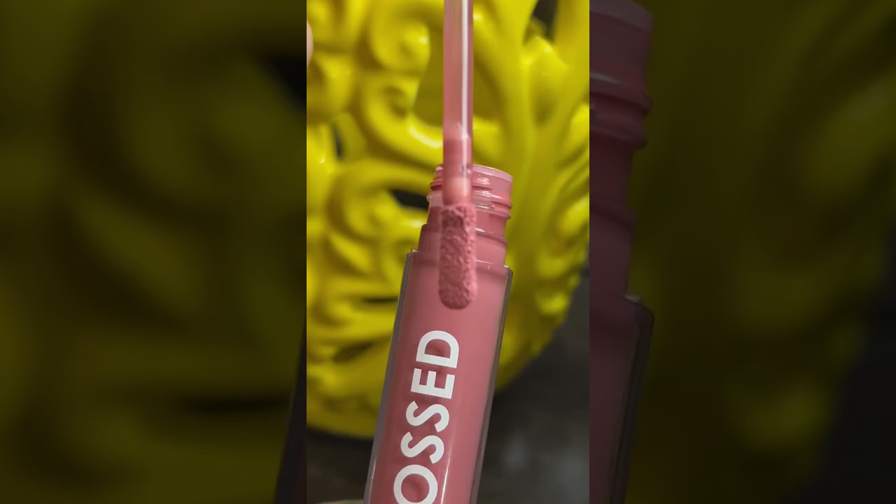 Glossed Lip Gloss - 100 Busy 