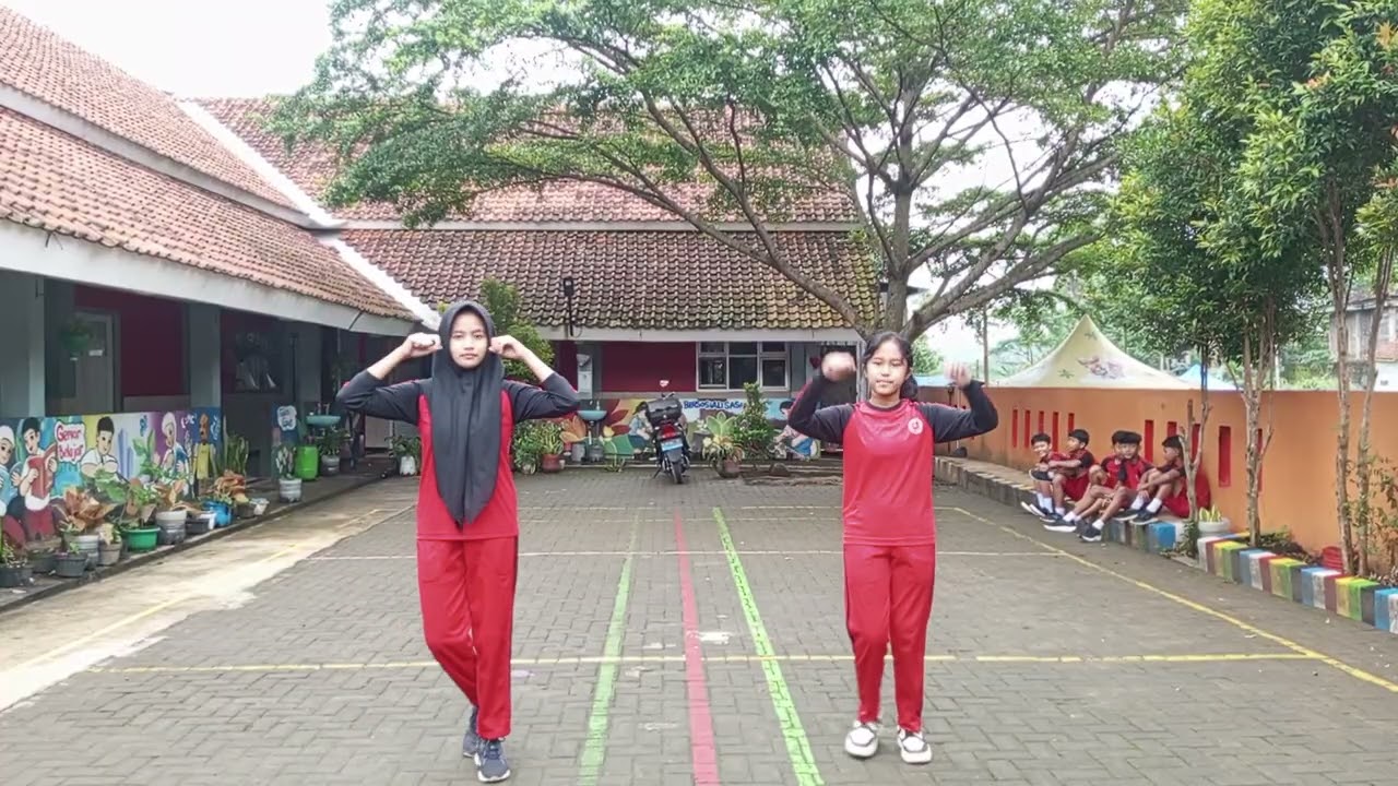 Senam anak indonesia hebat, Kelas 6, SD N Leyangan