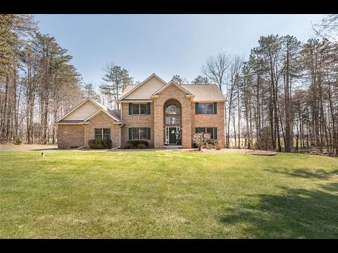 4387 Emu Drive, Pinckney, MI home video tour