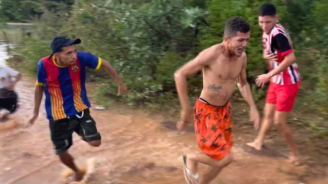 ERA PARA SER UMA TRILHA NA LAMA MAS O Pl0R ACONTECEU