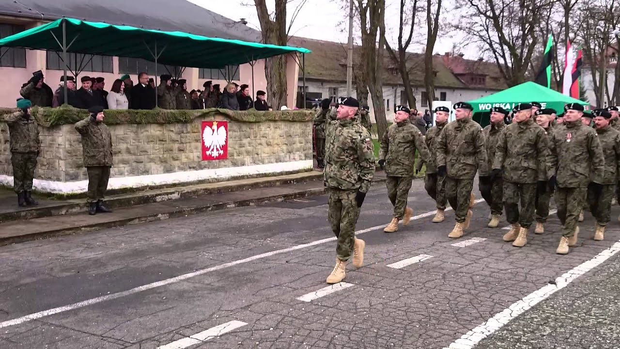 23 Śląski Pułk Artylerii w Bolesławcu - DEFILADA