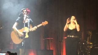 "Amor completo" - Mon Laferte & Natalia Lafourcade [Metropólitan]