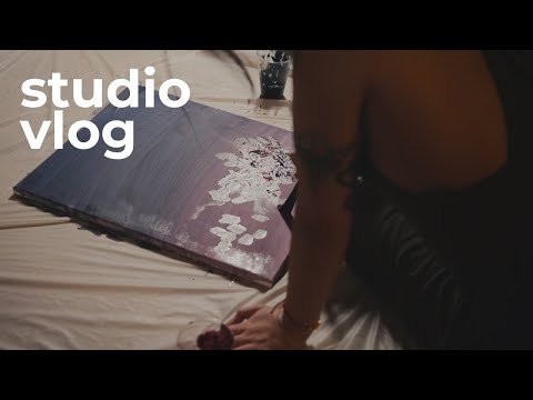studio vlog | making a painting today