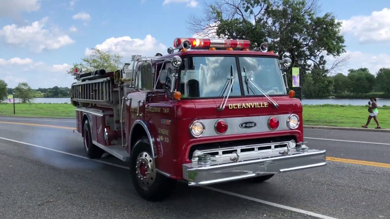 OLD Fire Trucks With Lights, Siren, & Horns Departing Muster - YouTube