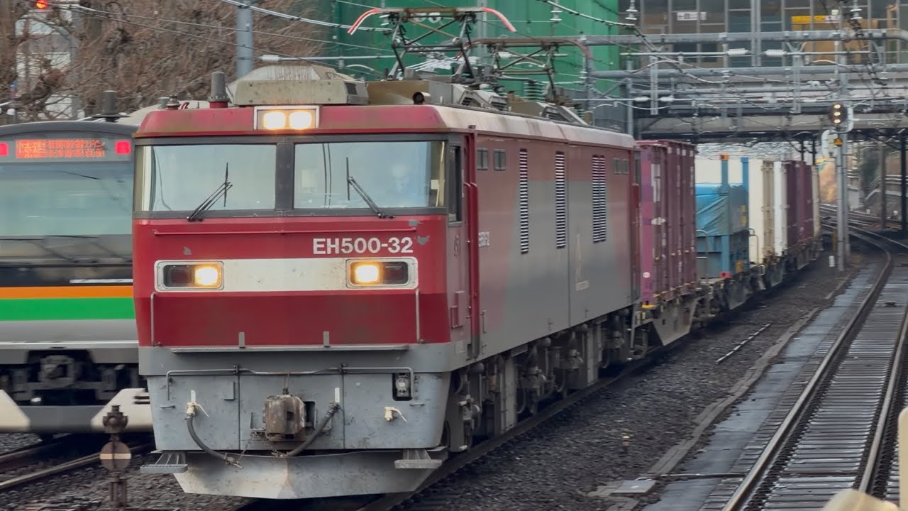 【4K高画質】【約１時間半遅れ】JR貨物EH500形32号機〔仙貨〕＋コキ20両が原宿駅を通過するシーン（4083レ・仙貨A165・コンテナ輸送）2026.3.7