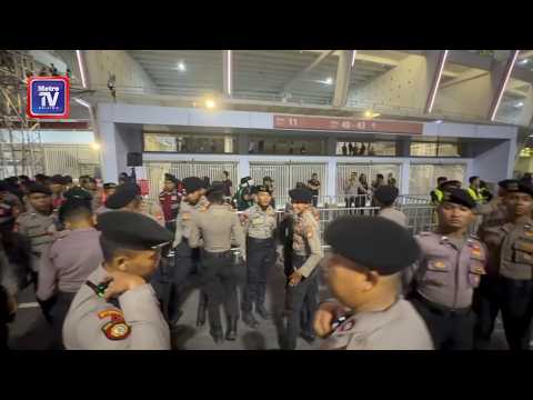 Penyokong Harimau Malaya 'ditahan' lebih sejam