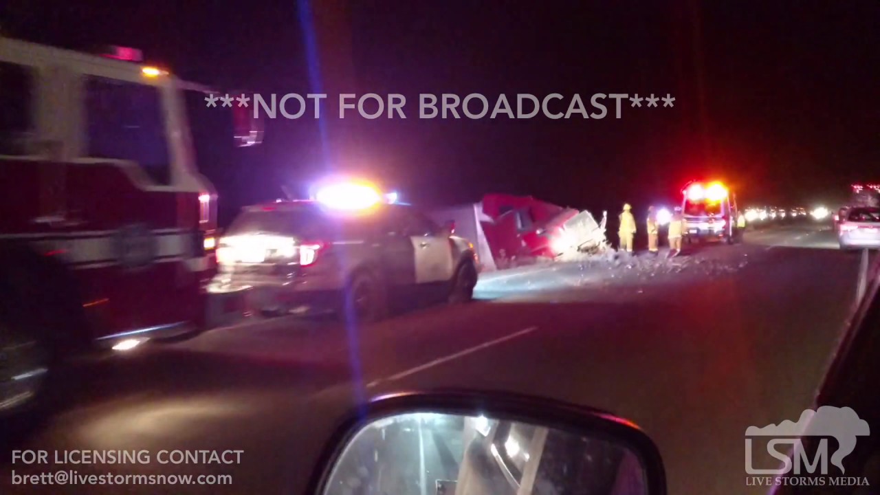 033017 Barstow, CA Semi accident YouTube