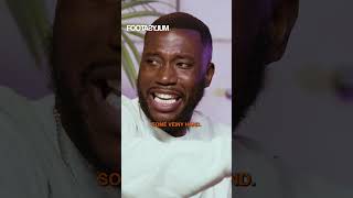 Having A Boyfriend Is Embaring?