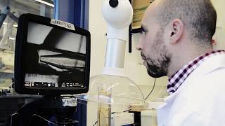 Microfluidics for the preparation of advanced drug delivery systems