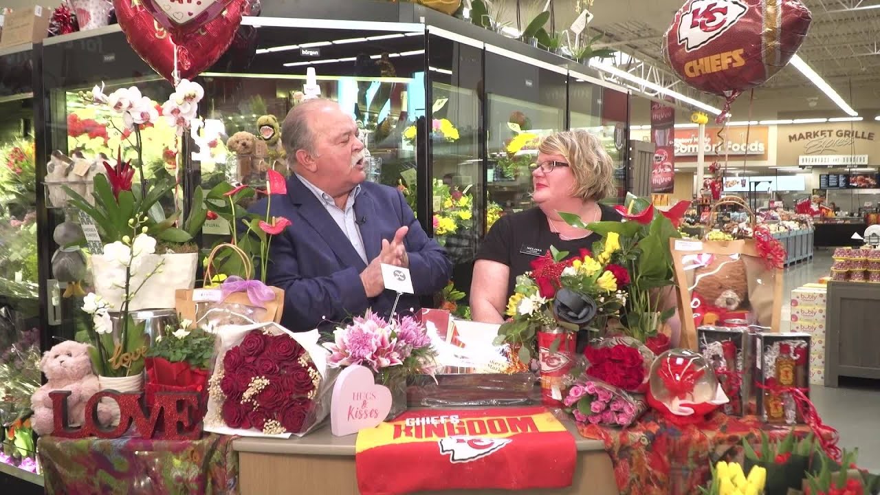 What's Cooking with HyVee Floral & gifts for the Big Game & Valentine