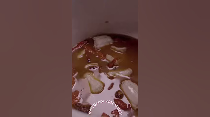 HE EATS A LIVING SNAKE