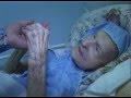 Бабушке 107 лет, но больше умиляет другое... Granny is 107 years old but ...