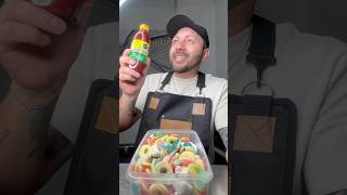 EL QUE VENDE GOMITAS ENCHILADAS 😅 #chiligomis #humor #comedia #risas #comedy #parodia