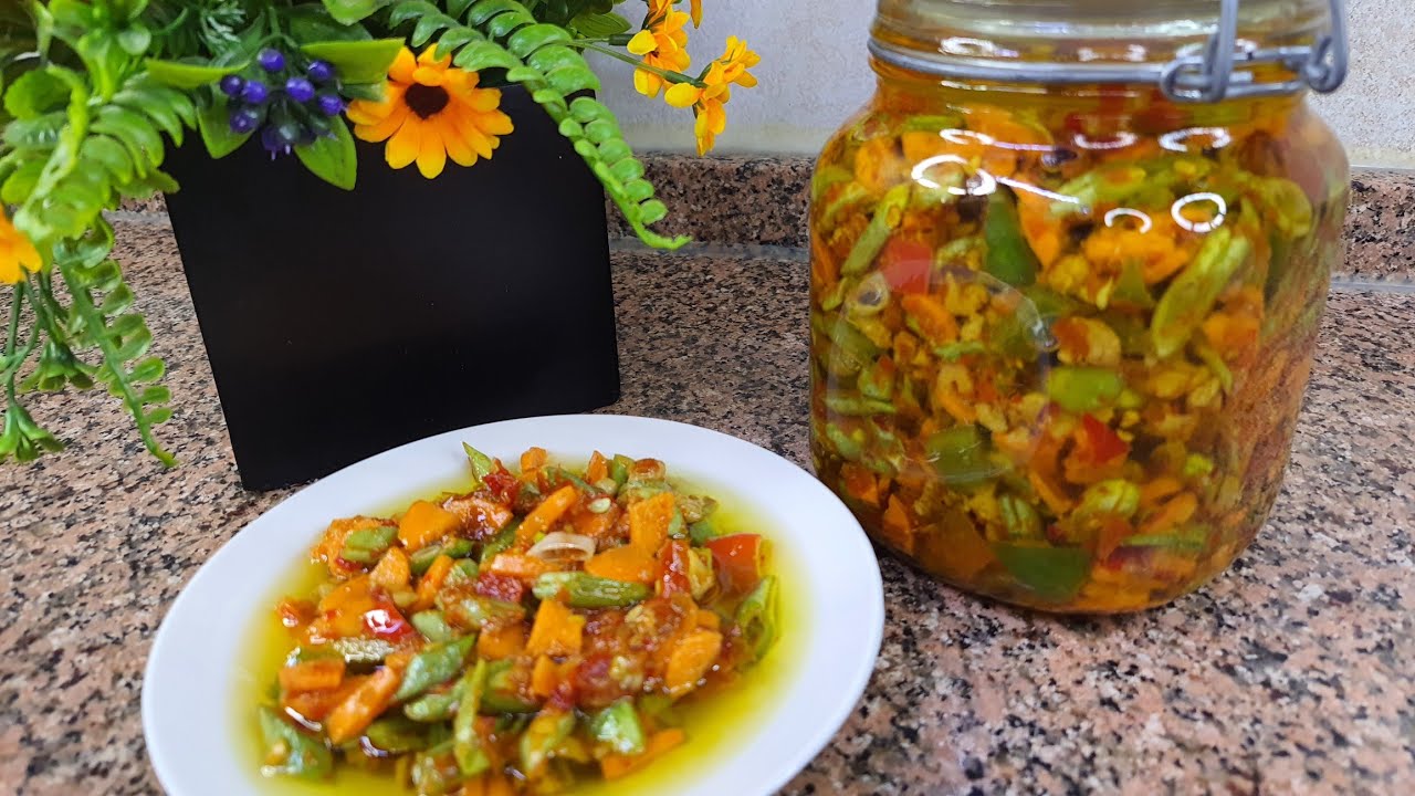 مكدوس فاصوليا وجزر بالزيت من اطيب واشهى الوصفات ❤