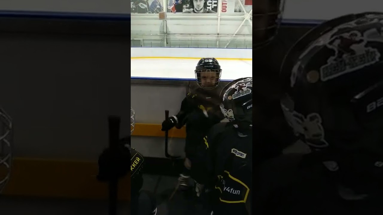 Hockey dance of Andrey Borovik. Хоккейный танец Андрея Боровика.