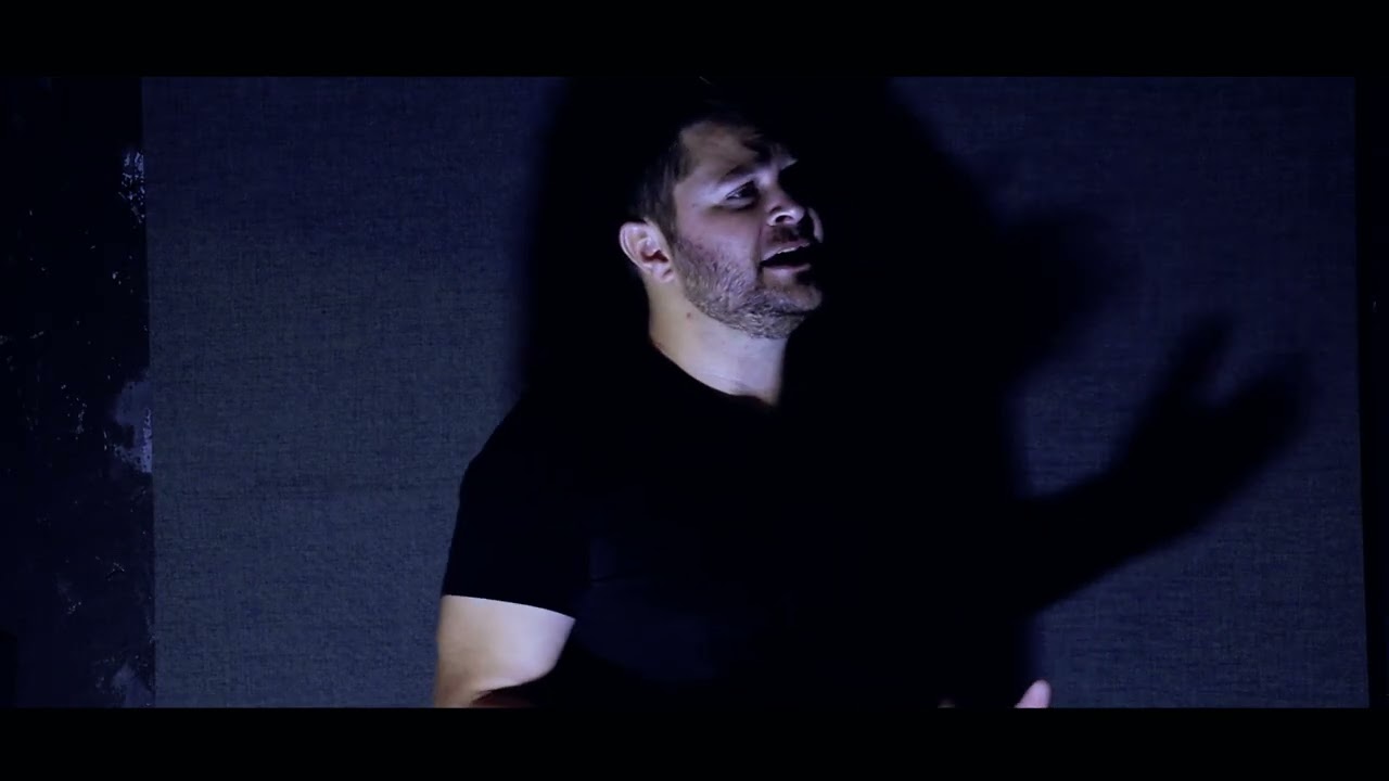 O Holy Night - Lee Berg