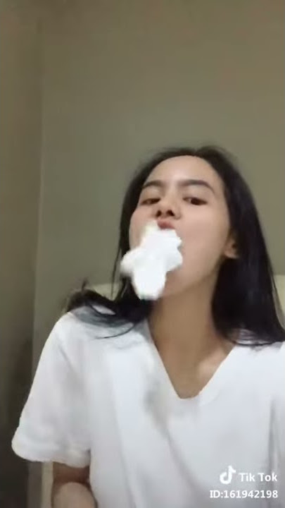 Keluar asap cantik