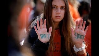 Congressional Democrats return from recess vowing to prioritize gun legislation