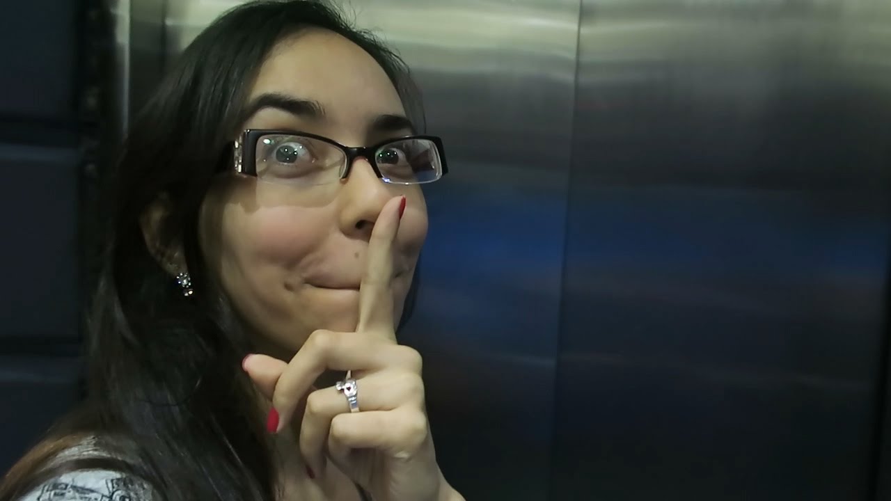 SURPREENDENDO A FAMILIA - DE VOLTA AO BRASIL