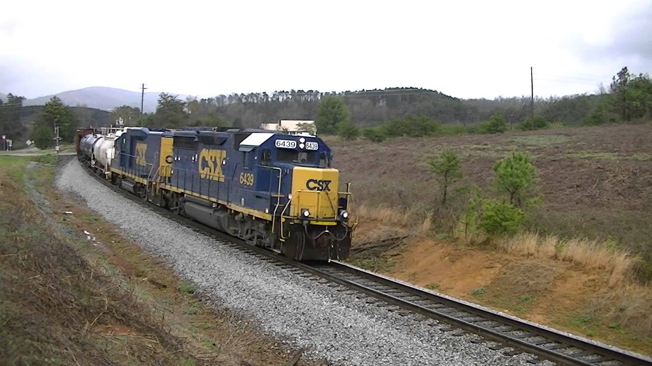CSX 6439 Leads CSX A718-04 w/ Nice Crew in Rydal, GA - YouTube
