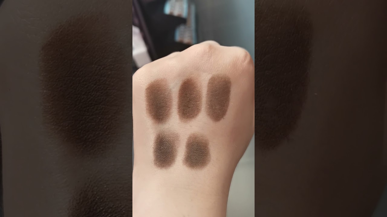 Benefit Cosmetics goof proof brow powder -