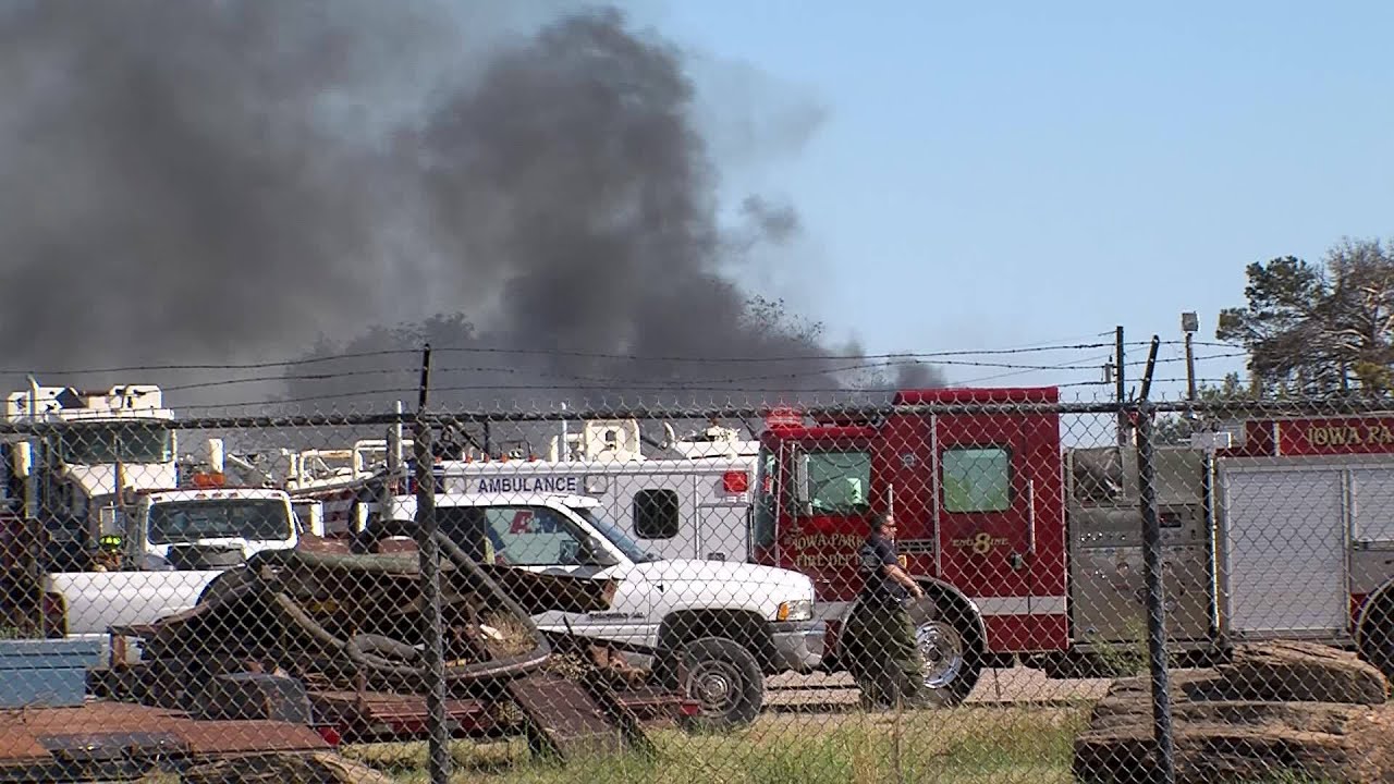 Explosion reported on Seymour Highway YouTube