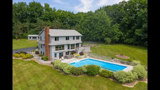 566 Middle Road video tour