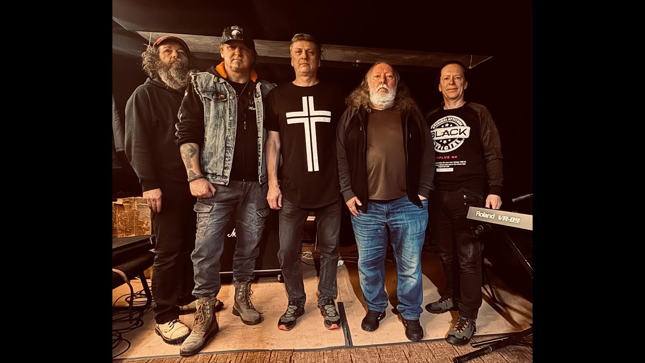 IRAS + Tomáš Erlich  -  Čachtická paní  (zkušebna Poděbrady)