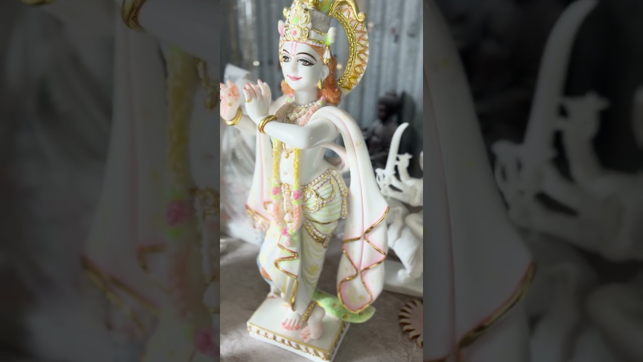 Where there is Krishna, there is joy,  where there is devotion, there is peace 🎶| Jaishreekrishna