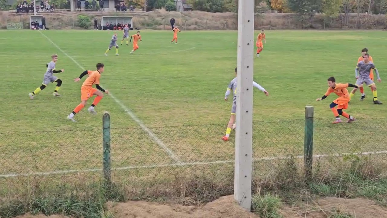 SU TEAM SPORT - FK SPARTAK      1 poluvreme