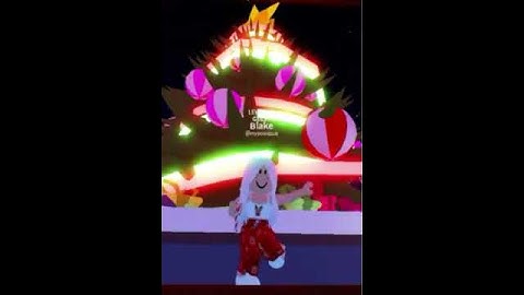 Thumbnail of Here comes santa claus! (read desc)