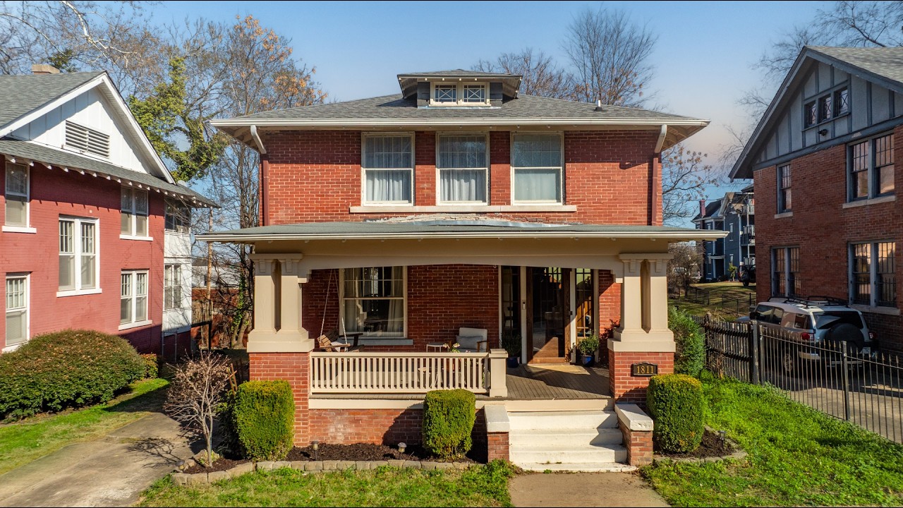 1811 S  Louisiana Street - LR