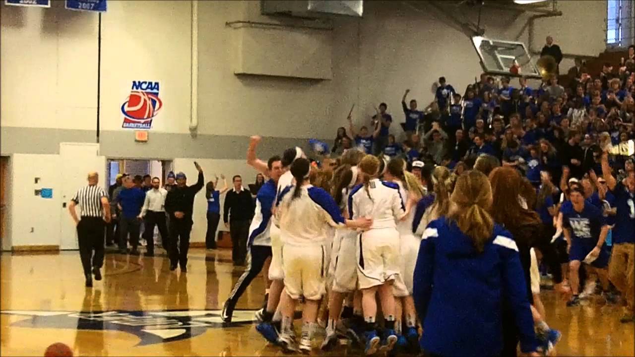 Luther College Women's Basketball Tournament Championship 20142015