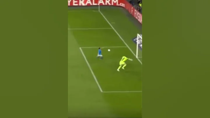 GOATkeeper 🧤respect #shorts #football #neuer #respect