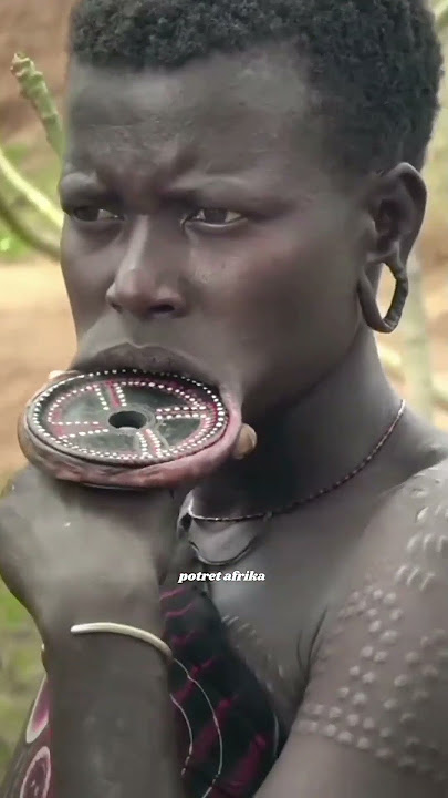 tidak ada senyum setulus etnis mursi di afrika #tribe