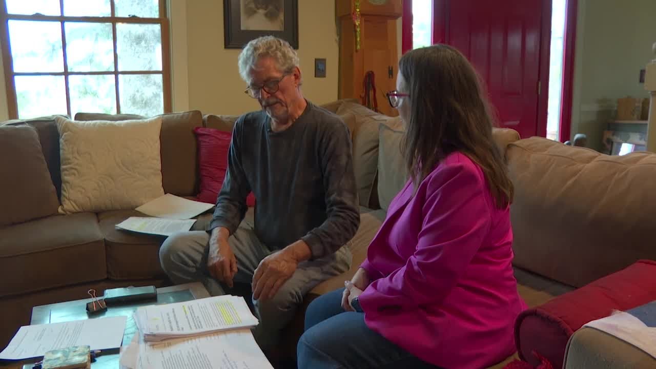 Iowa bank defrauded in investment scam, customer demands reimbursement in court