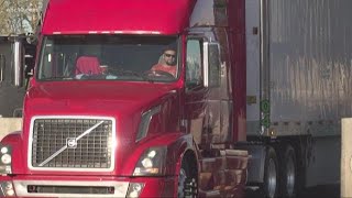 Truckers keep rolling amid coronavirus panic buying waves, closures