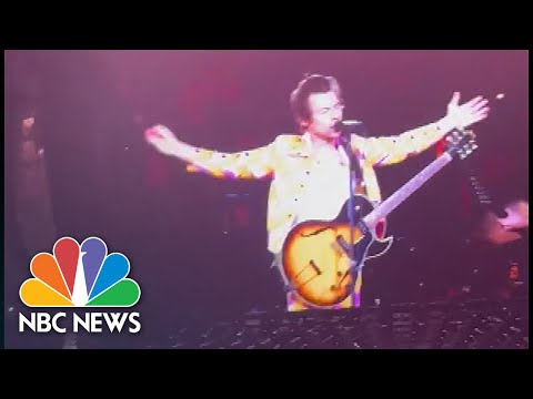 Watch: Harry Styles Leads Applause For Queen Elizabeth II At Madison Square Garden Concert