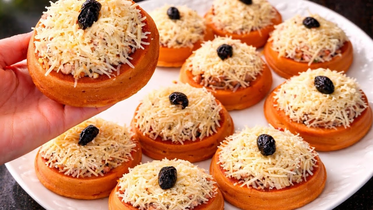 🔥 مبقيش تعجني البيتزا بعد اليوم! جربت الطريقة السائلة والنتيجة صدمتني 😱🍕🔥 #بيتزا  