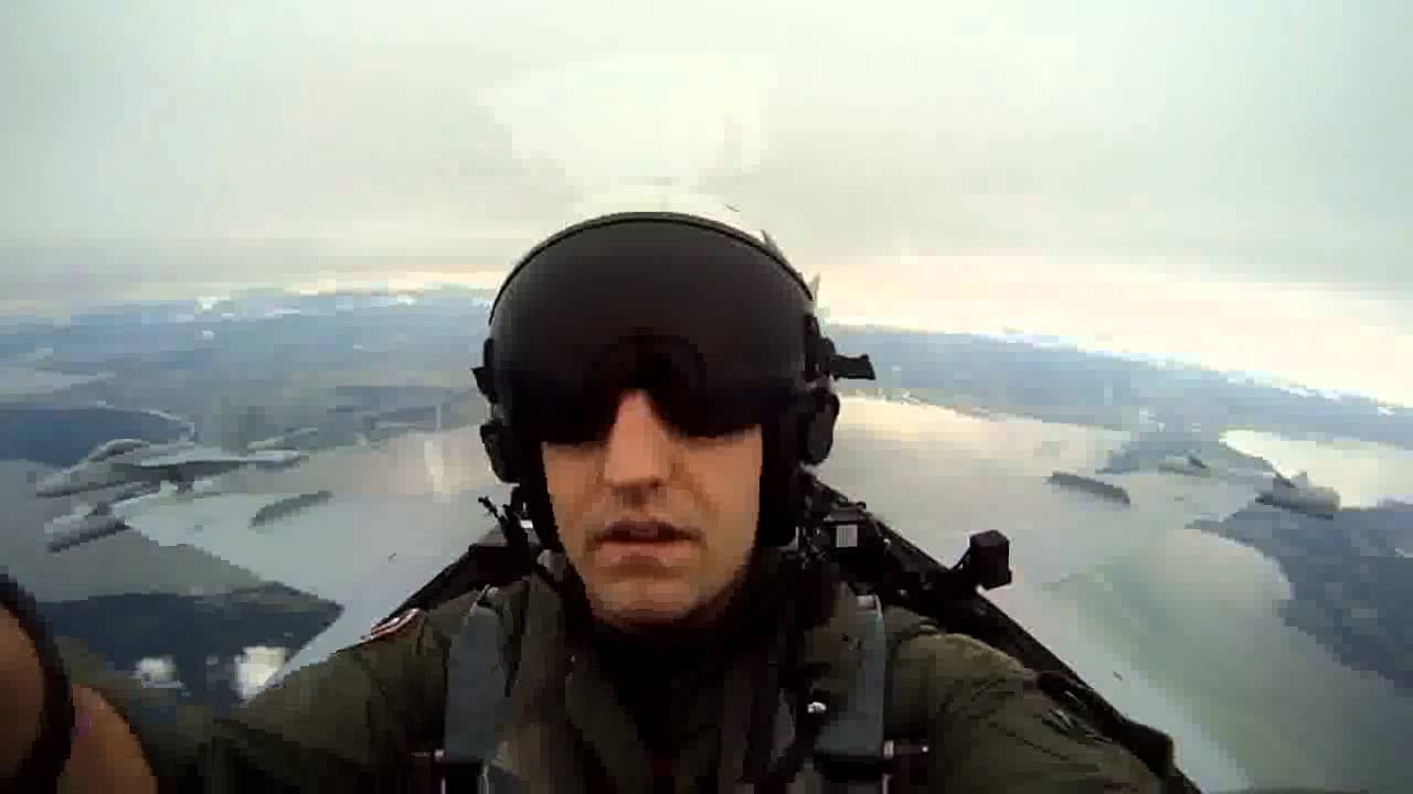 F  18 ile uçuş keyfi