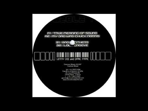 Lenny Dee — Lenny Dee & Darc Marc - My Dad Was Chuck Norris (Techno 2004)
