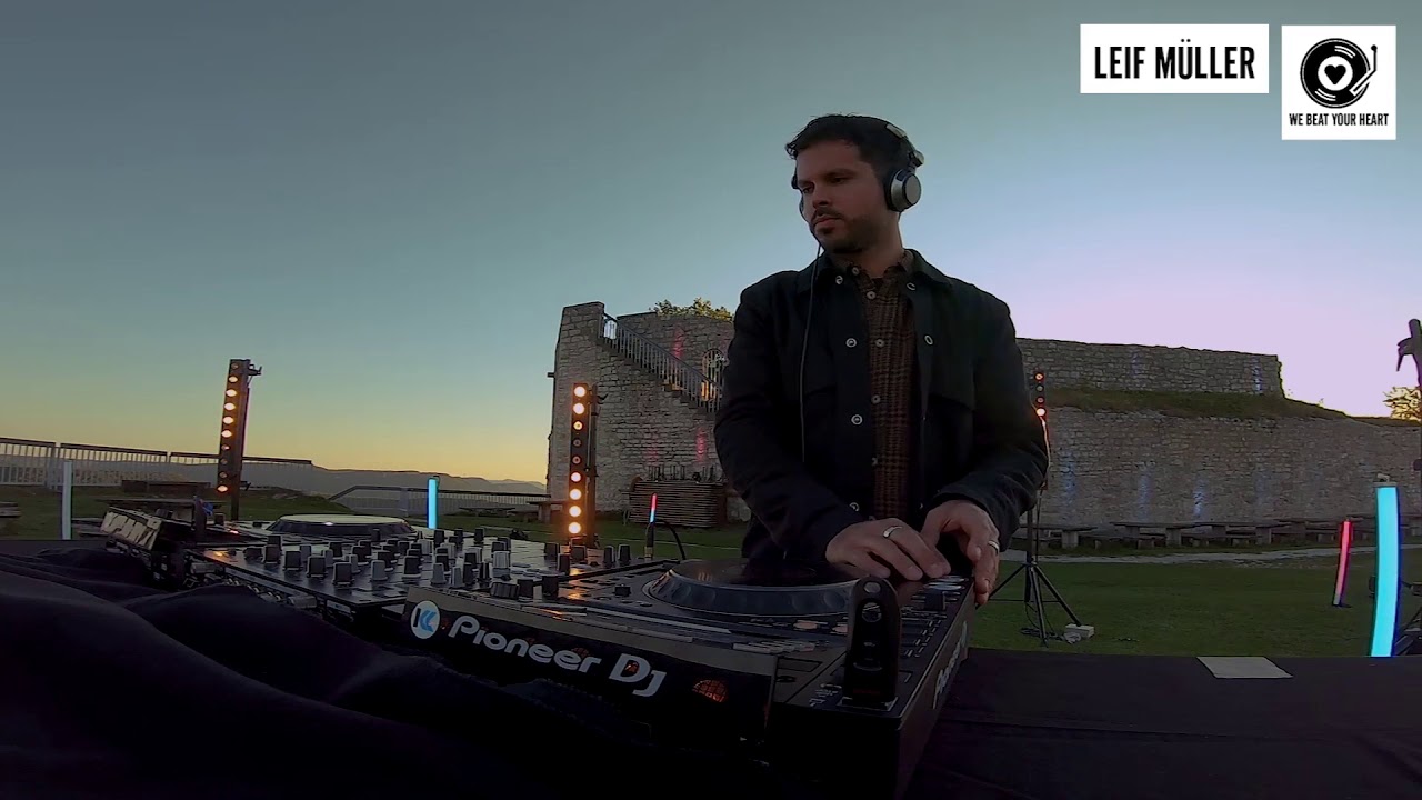Leif Müller // We Beat Your Heart // Burg Hohenneuffen