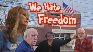 Union South Carolina doubles down on Dumb