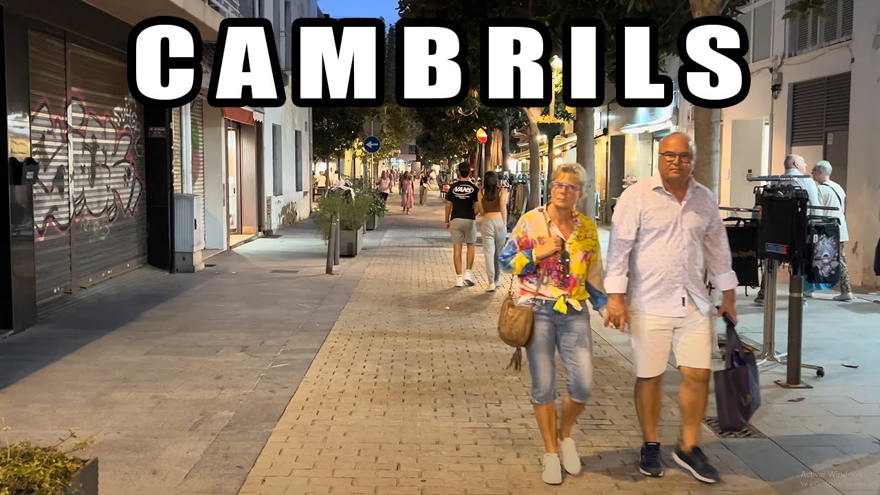 CAMBRILS - CATALONIA - SPAIN - 06-October 2023  20:00h  4k HDR