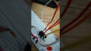 Nor Kapısıyla R-S Flip Flop Deneyi